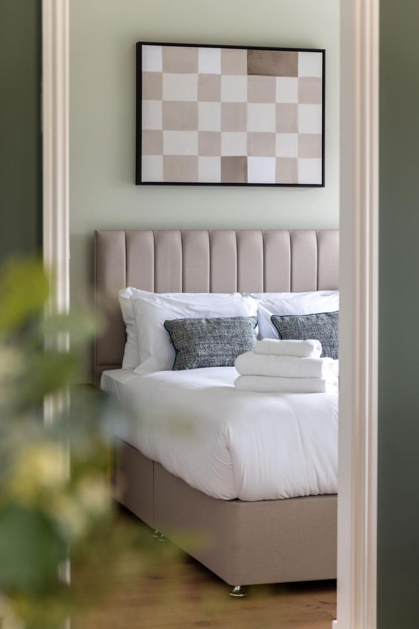 Dragon Suites Luxury Serviced Apartments At Walker Street EDI Eksteriør bilde