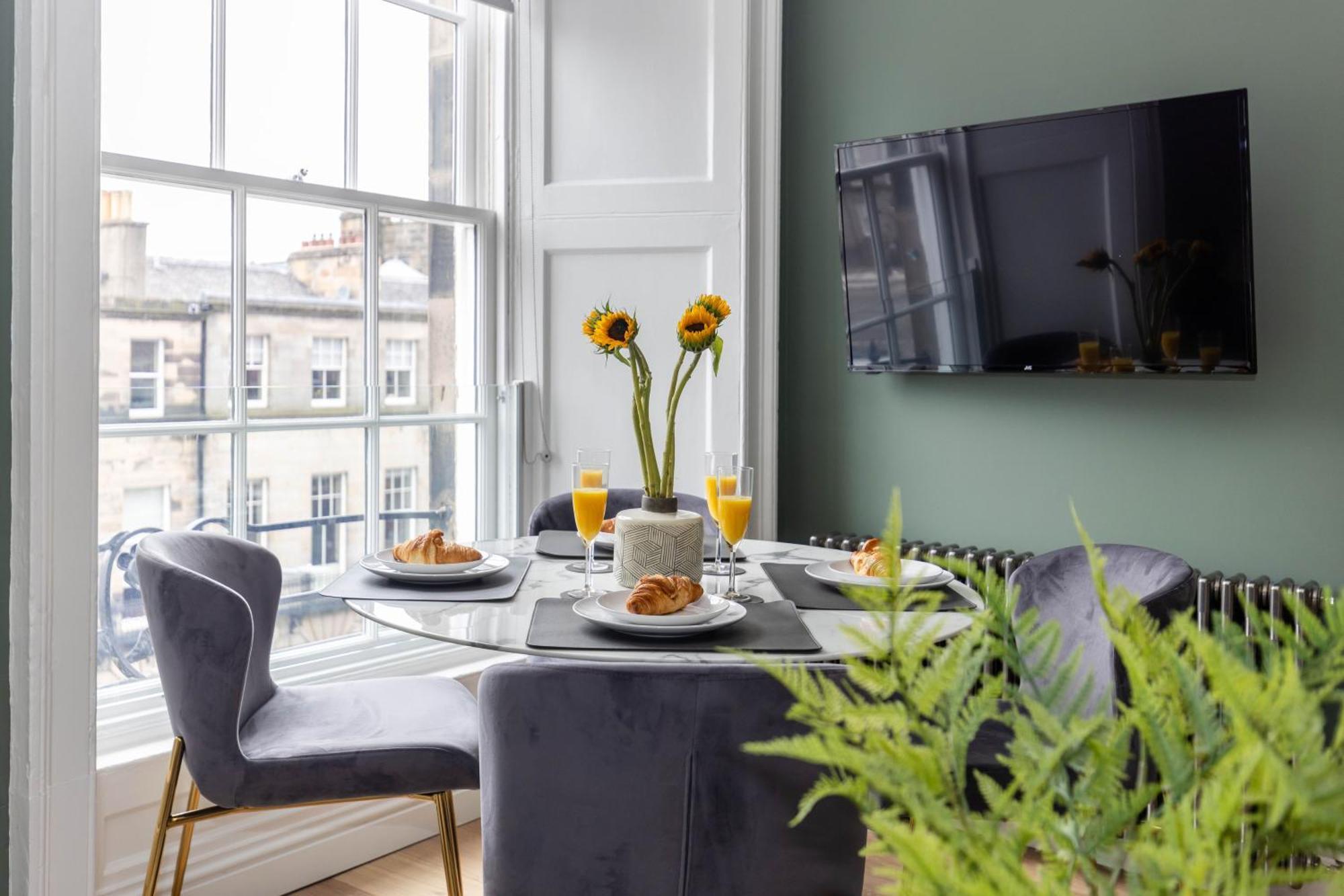 Dragon Suites Luxury Serviced Apartments At Walker Street EDI Eksteriør bilde