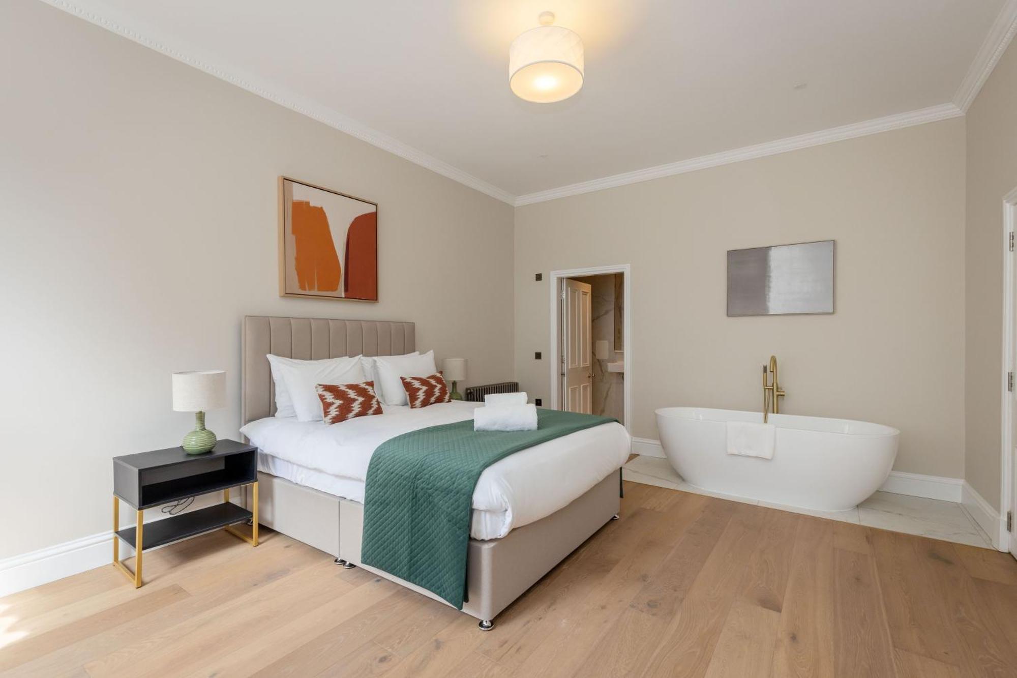 Dragon Suites Luxury Serviced Apartments At Walker Street EDI Eksteriør bilde